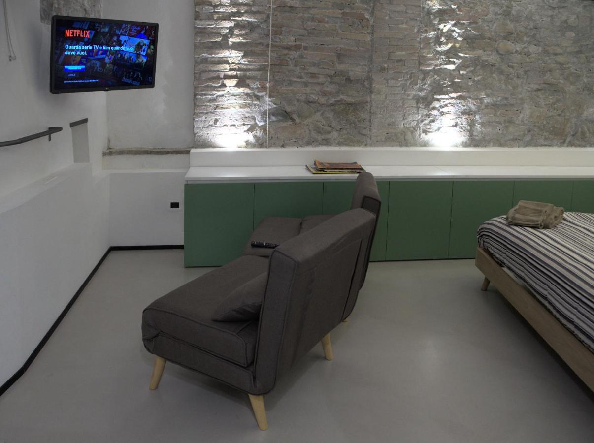 Апартаменты Loft Garibaldi, Garage Privato! Перуджа Экстерьер фото